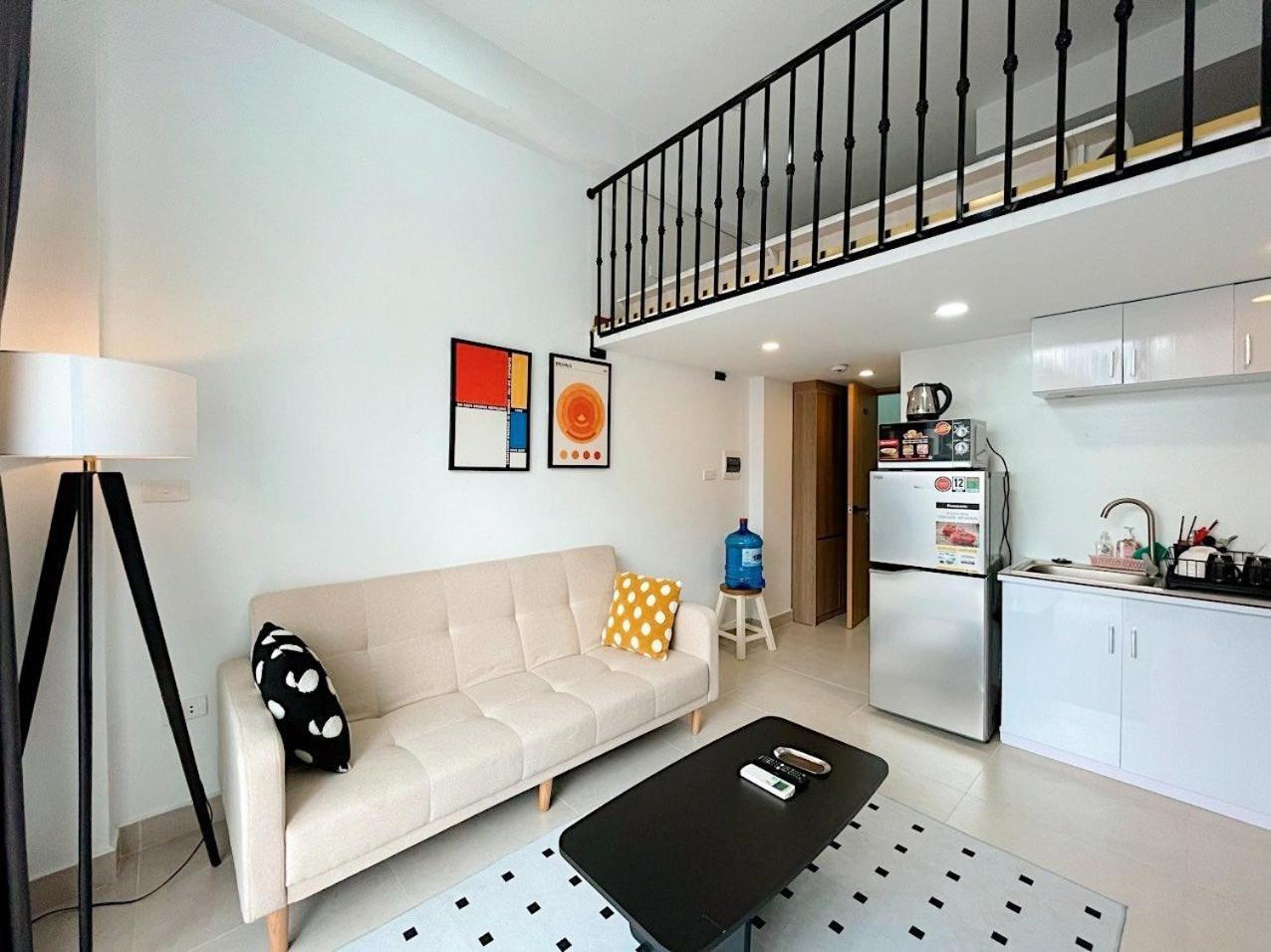 Apartment Thechanhsa Duplex Near Train Station